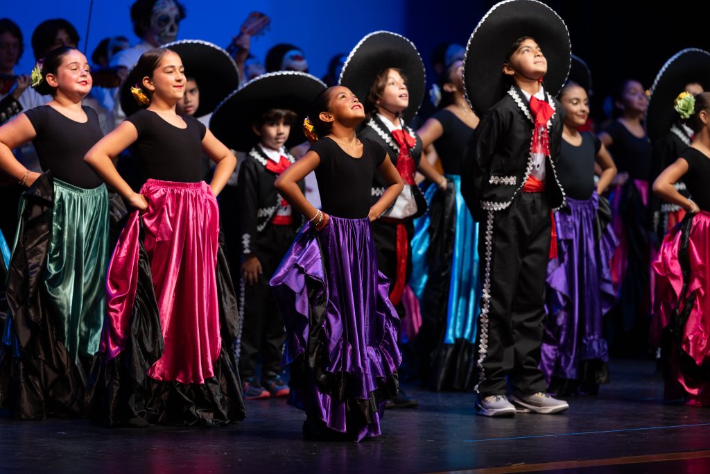 (Vineyard Ranch Elementary Folklorico Dancers) - by Jason Gatell, NEISD